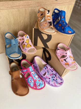 🩰 Papučky RAK sú späť – ale rýchlo miznú! Tisíce nožičiek ich denne obúva do škôlky, školy aj na doma – a preto už teraz...